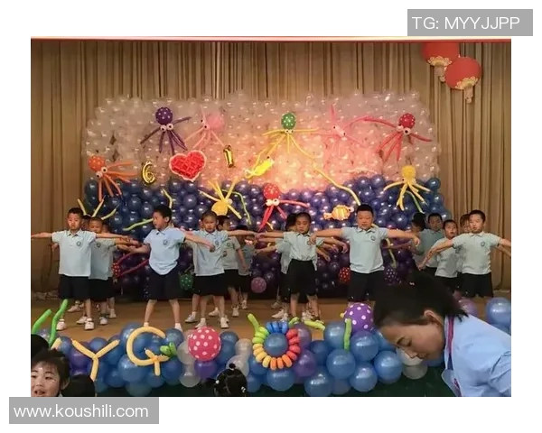 足球星光璀璨时刻：回顾那些令人难忘的欢乐瞬间与精彩瞬间